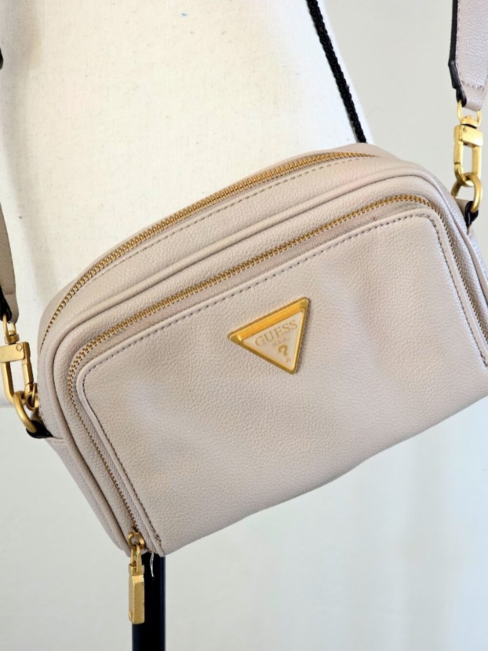 GUESS Cosette Camera Crossbody Bag – Taupe / Gold Hardware